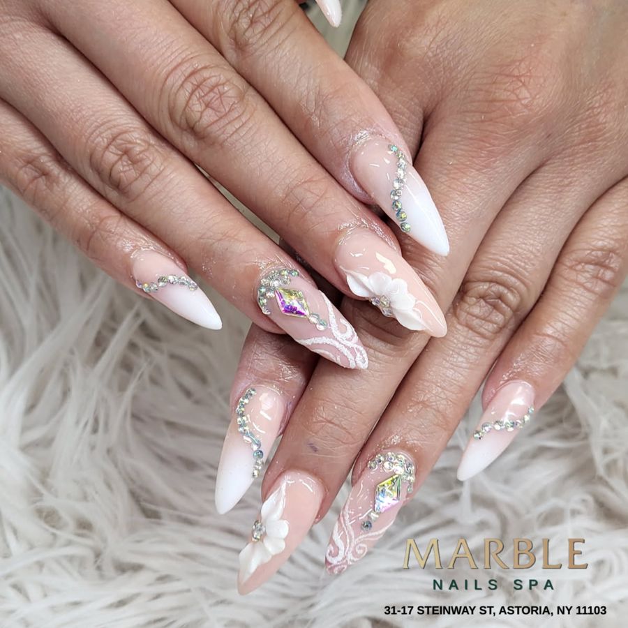 Marble Nails Spa - Winter Nails Ideas